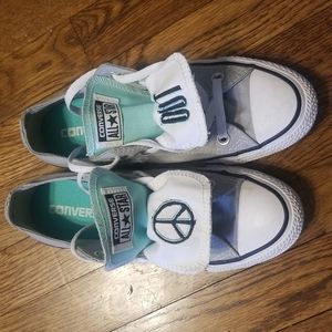 Girls Converse all star